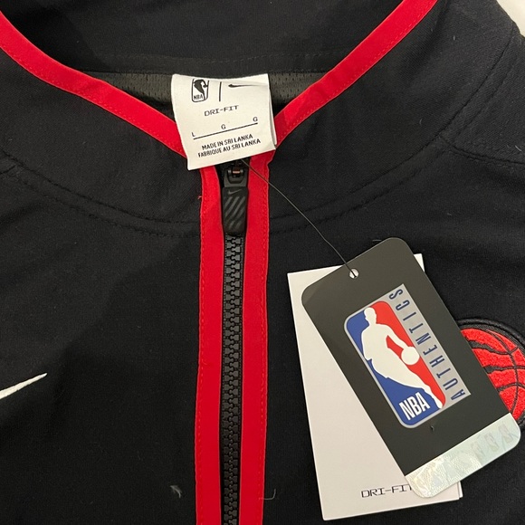 Basketball long sleeve sweater - Picture 2 of 2